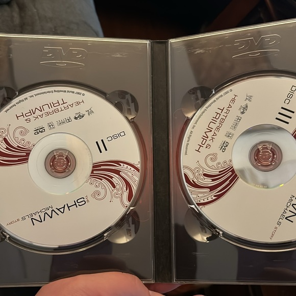 WWE The Shawn Michaels Story Heartbreak & Triumph 3 Disc DVD Set. Preowned - Picture 4 of 5